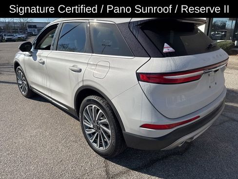 Used 2024 Lincoln Corsair Reserve w/ Equipment Group 201A image 11