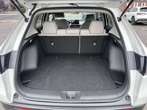 Certified 2026 Honda HR-V LX image 7