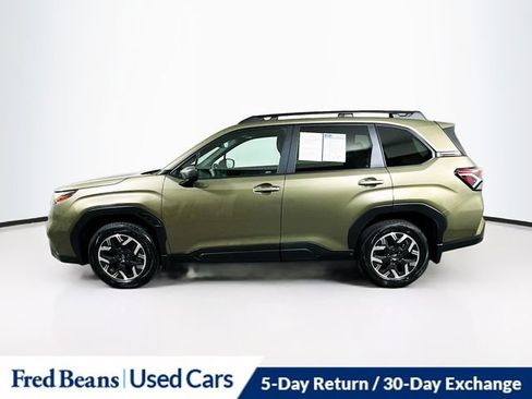 Used 2026 Subaru Forester Premium AWD/4WD image 4