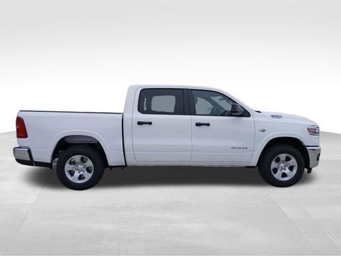 New 2026 RAM 1500 4x4 Crew Cab image 6