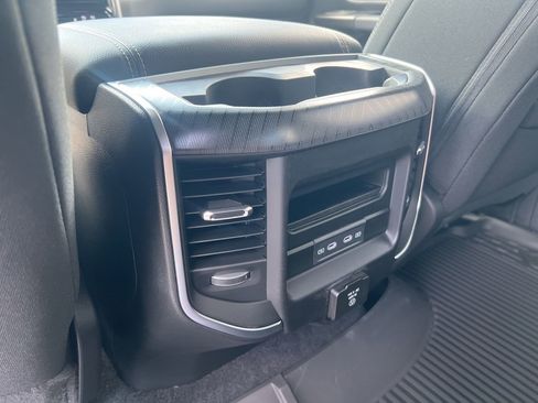 New 2026 RAM 1500 Big Horn AWD/4WD image 17