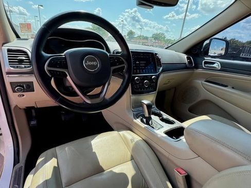 Used 2022 Jeep Grand Cherokee Limited RWD image 10