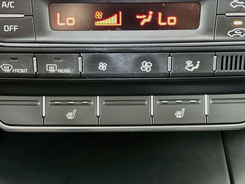 Used 2019 Kia Sorento AWD w/ LX Convenience Package image 25