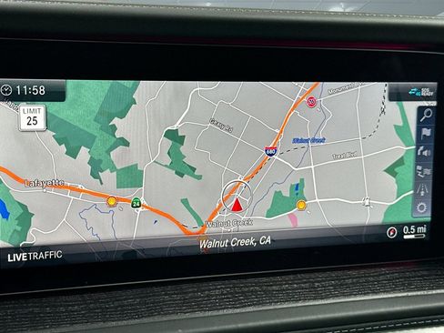 Used 2021 Mercedes-Benz G 550 image 24