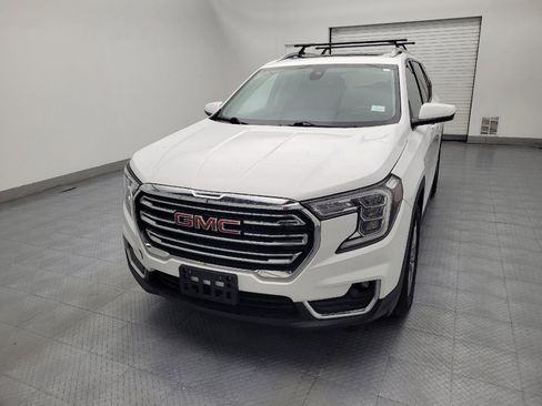 Used 2022 GMC Terrain SLT image 15