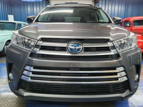 Used 2017 Toyota Highlander Limited image 90