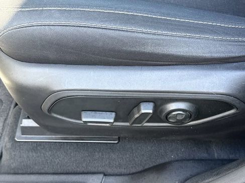 Used 2024 Jeep Grand Cherokee L Laredo w/ Luxury Tech Group I image 17