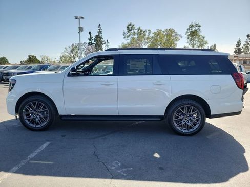 New 2026 Ford Expedition Max Platinum AWD/4WD image 30