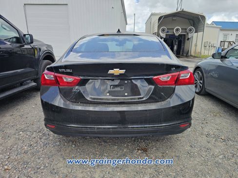 Used 2025 Chevrolet Malibu LT image 8