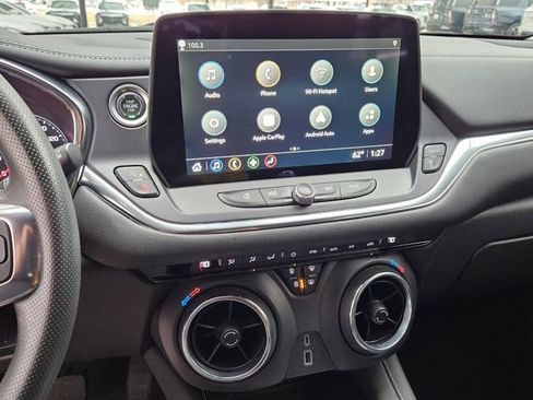 Used 2023 Chevrolet Blazer LT w/ Driver Confidence Package image 17