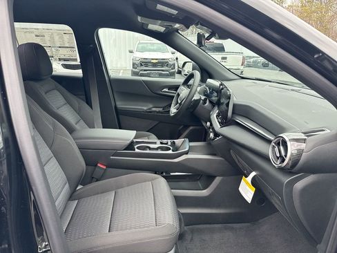 New 2026 Chevrolet Equinox LT w/ Safety and Technology Package image 31