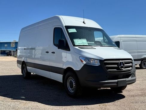 New 2026 Mercedes-Benz Sprinter 2500 image 4