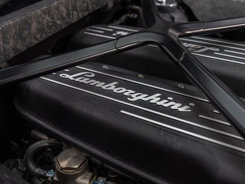 Used 2015 Lamborghini Huracan LP 610-4 image 55