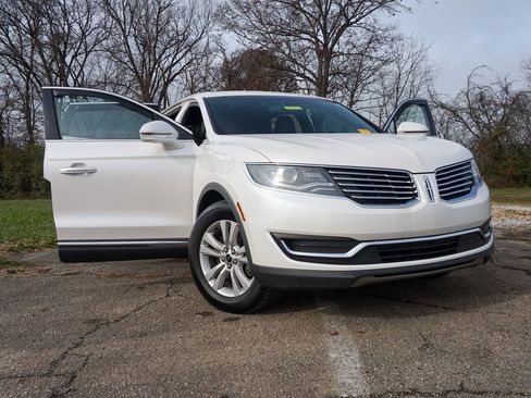 Used 2016 Lincoln MKX Premiere image 13