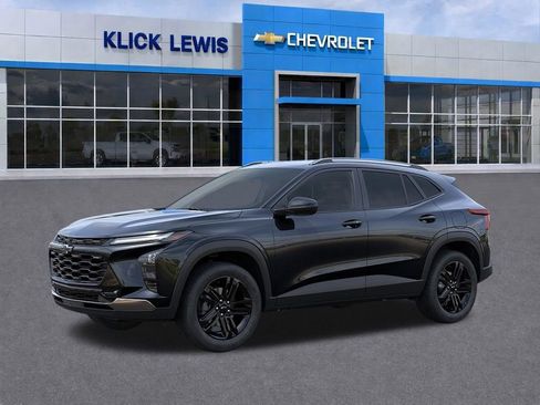 New 2026 Chevrolet Trax ACTIV w/ Driver Confidence Package FWD image 2