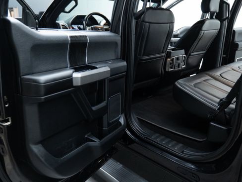 Used 2019 Ford F150 Platinum w/ Technology Package image 20