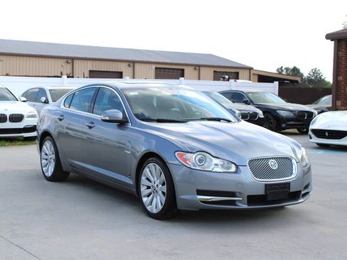 Used 2009 Jaguar XF Luxury image 9