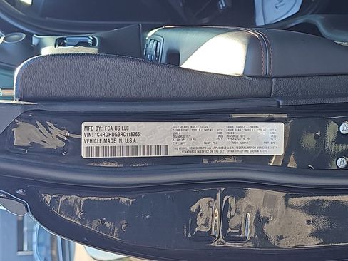 Used 2024 Dodge Durango GT image 41