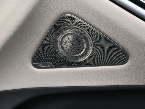 Used 2022 Mercedes-Benz S 500 4MATIC image 30