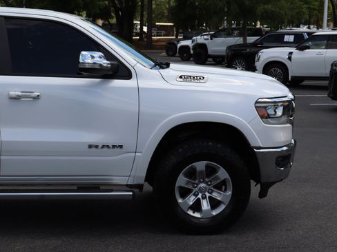 Used 2020 RAM 1500 Laramie AWD/4WD image 11