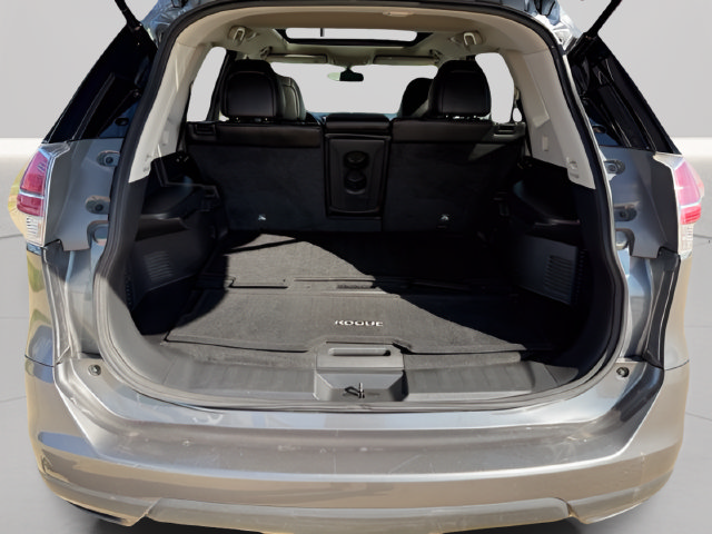 Used 2016 Nissan Rogue SL AWD/4WD image 9