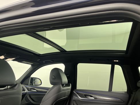 Used 2022 BMW X3 M40i w/ Premium Package image 17