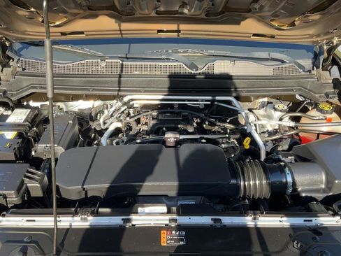 Used 2023 Chevrolet Colorado W/T image 22