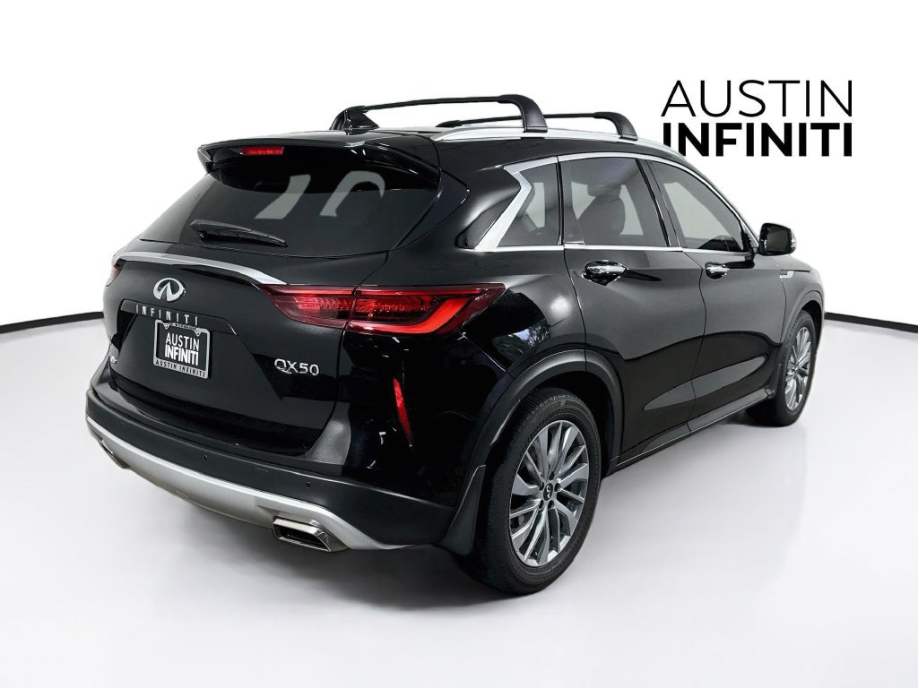 Certified 2025 INFINITI QX50 Luxe AWD/4WD image 10
