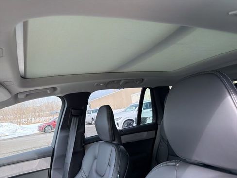 New 2026 Volvo XC90 T8 Ultra w/ Protection Package Premier image 12
