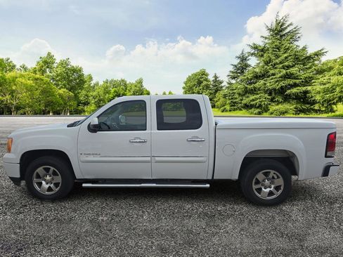 Used 2008 GMC Sierra 1500 Denali image 4