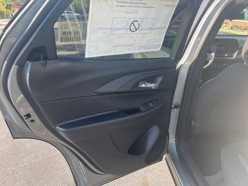 New 2026 Chevrolet TrailBlazer LT w/ LT Cold Weather Package image 24