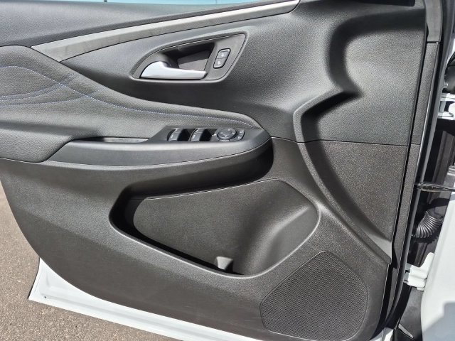 Used 2025 Buick Envista Sport Touring w/ Convenience I Package FWD image 14
