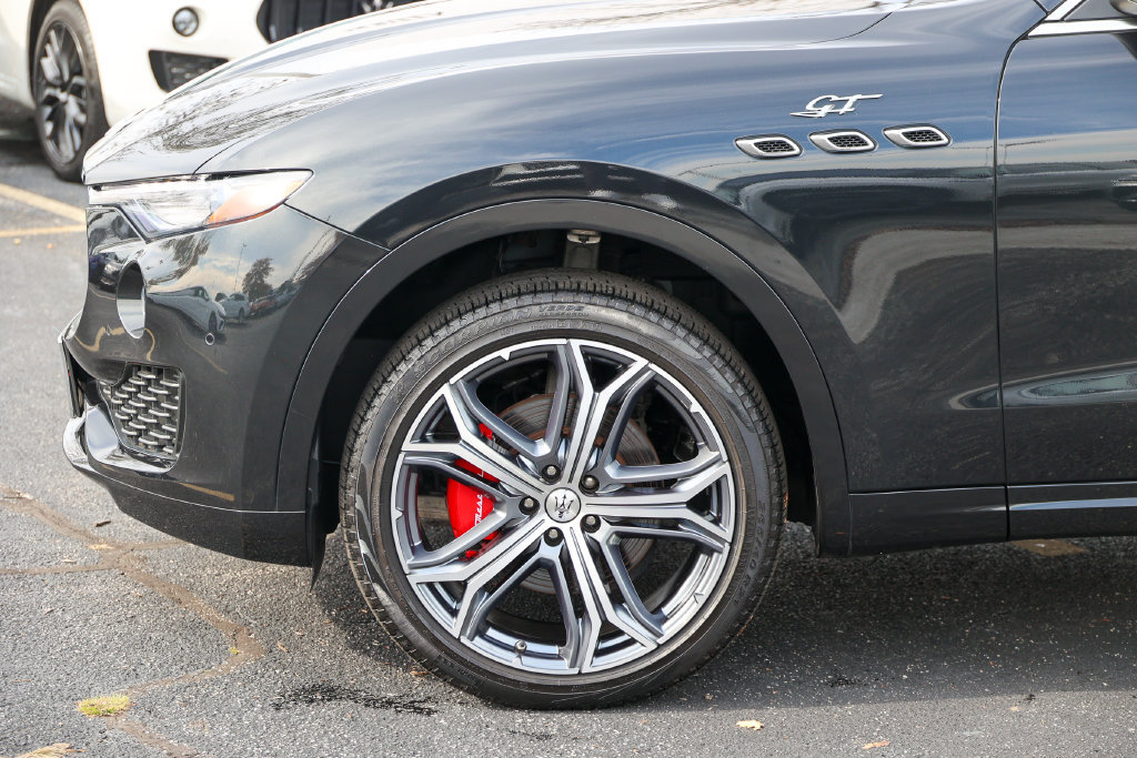 Used 2023 Maserati Levante GT AWD/4WD image 30