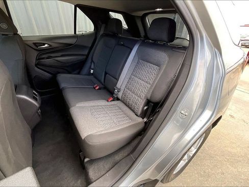 Used 2024 Chevrolet Equinox LT FWD image 26
