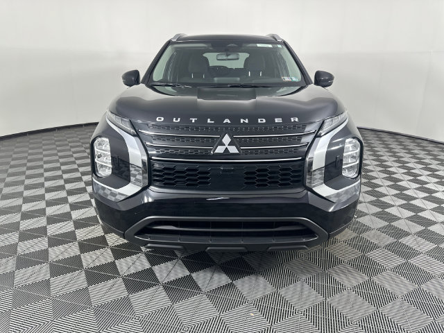 Used 2023 Mitsubishi Outlander ES AWD/4WD image 23