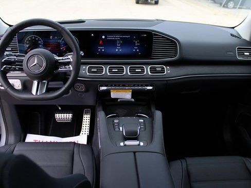 New 2026 Mercedes-Benz GLS 450 4MATIC image 37