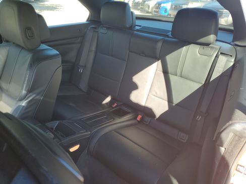Used 2013 BMW M3 Convertible w/ Premium Pkg image 10