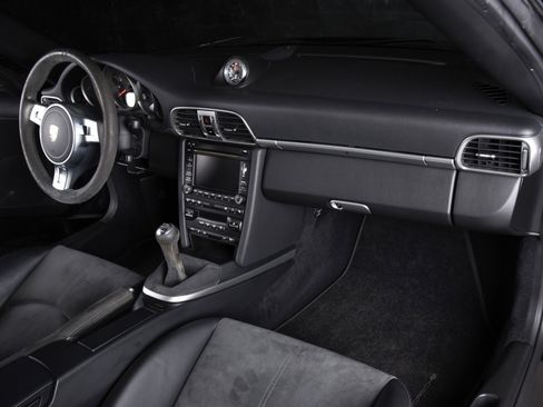 Used 2012 Porsche 911 Carrera GTS image 12