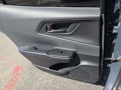 Used 2023 Toyota Prius LE image 17