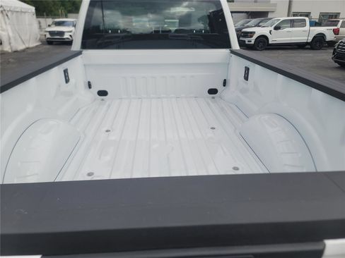 Used 2026 Ford F250 XL w/ XL Chrome Package image 5