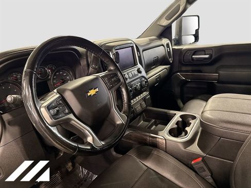 Used 2023 Chevrolet Silverado 2500 LTZ w/ LTZ Plus Package image 9