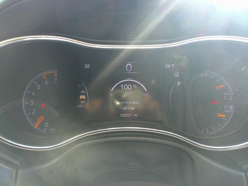 Used 2017 Jeep Grand Cherokee Summit w/ Platinum Series Group image 22