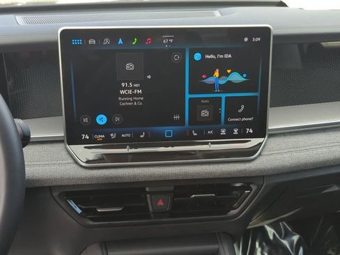 Certified 2025 Volkswagen Tiguan S image 18