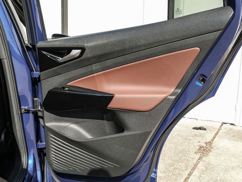 Used 2021 Volkswagen ID.4 Pro S image 47