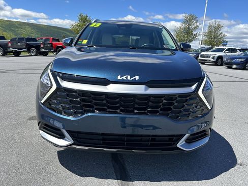 Used 2023 Kia Sportage EX AWD/4WD image 12