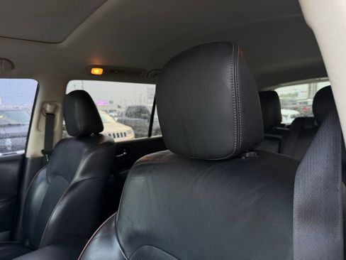 Used 2018 Nissan Armada SL w/ Moonroof Package AWD/4WD image 12