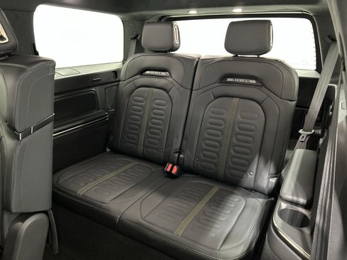 Used 2024 Rivian R1S Adventure AWD/4WD image 22