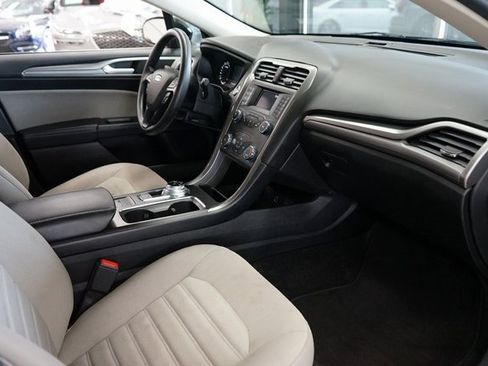 Used 2019 Ford Fusion S image 35