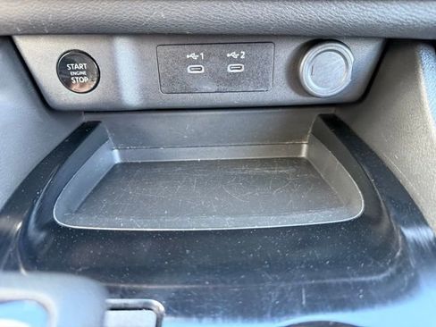 Used 2024 Nissan Rogue SV image 25