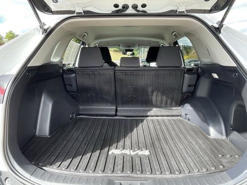 Used 2024 Toyota RAV4 LE image 16